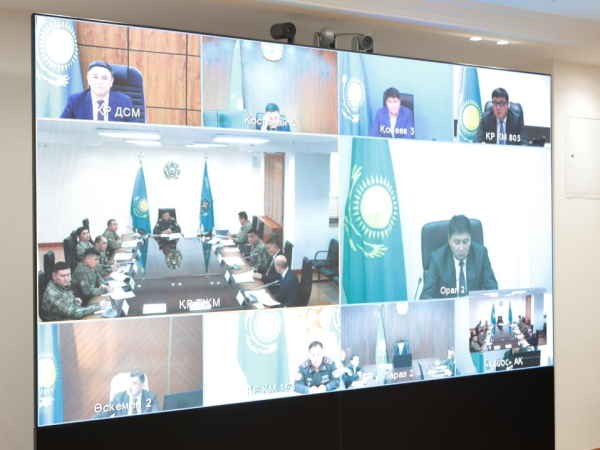 В Казахстане усиливают готовность объектов энергетики и транспорта к зиме