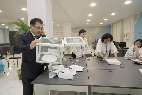 Первые в Казахстане выборы акима города состоялись в Семее Первые в Казахстане выборы акима города состоялись в Семее