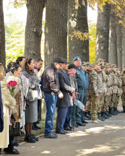 В Алматы почтили память легендарного офицера
