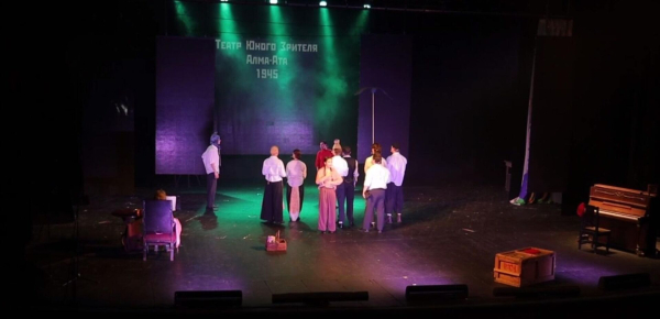 Впервые алматинский театр имени Наталии Сац выступил в Москве