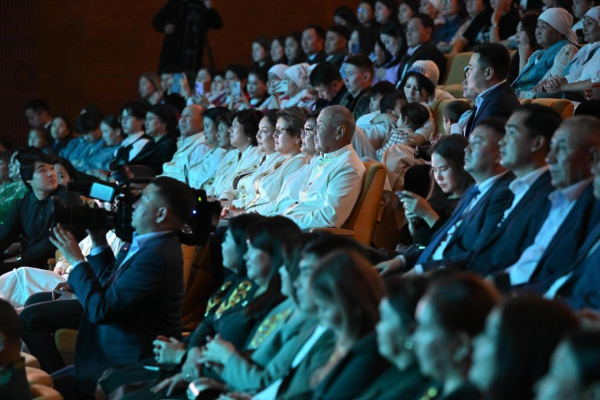 Крепкая семья — крепкая страна