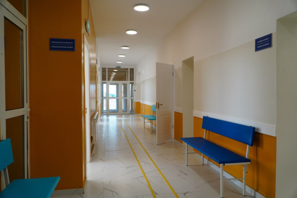 Аким области ознакомился с социальными объектами и новым производством в Аккольском районе