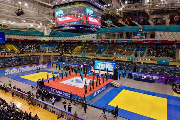 Трое казахстанцев стали чемпионами мира на Кубке по рукопашному бою в Астане Трое казахстанцев стали чемпионами мира на Кубке по рукопашному бою в Астане