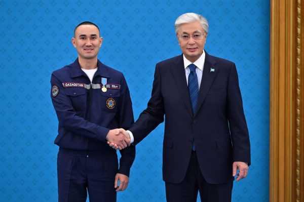 Токаев: профессия спасателя должна стать одной из самых престижных