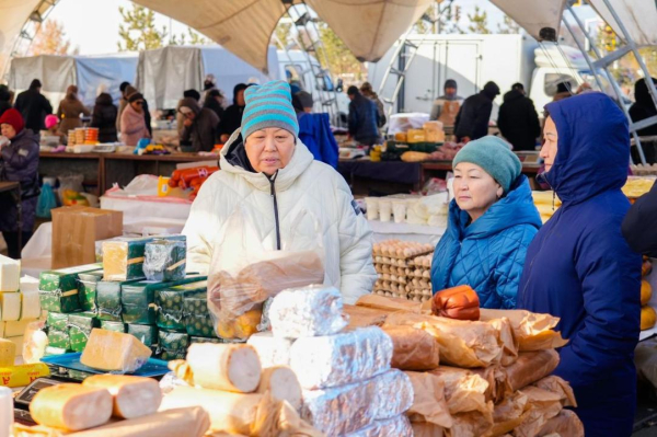 В столице представили более 800 тонн продукции на сельхозярмарке В столице представили более 800 тонн продукции на сельхозярмарке