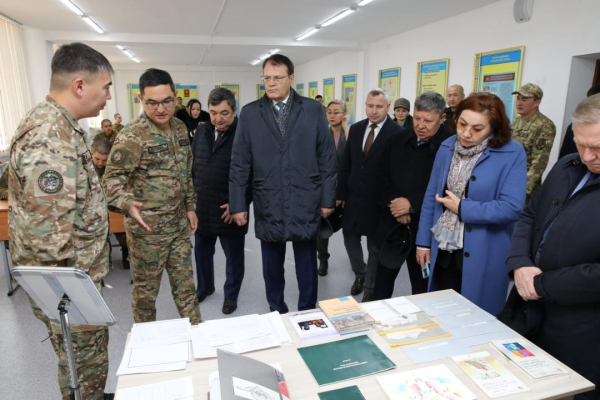 Депутаты отметили системную работу по укреплению воинской дисциплины Депутаты отметили системную работу по укреплению воинской дисциплины