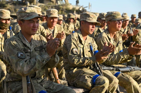 Военные отметили важность культурной поддержки на учении «Айбалта-2025» Военные отметили важность культурной поддержки на учении «Айбалта-2025»