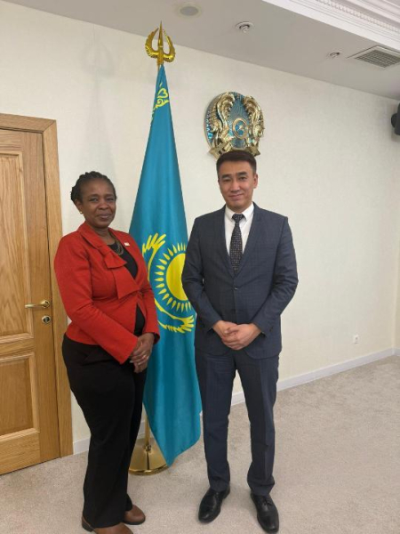 Казахстан и ЮНФПА усиливают сотрудничество по вопросам демографии и миграции