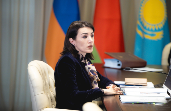 ЕЭК: техрегламент  на парфюмерно-косметическую продукцию ЕЭК: техрегламент  на парфюмерно-косметическую продукцию