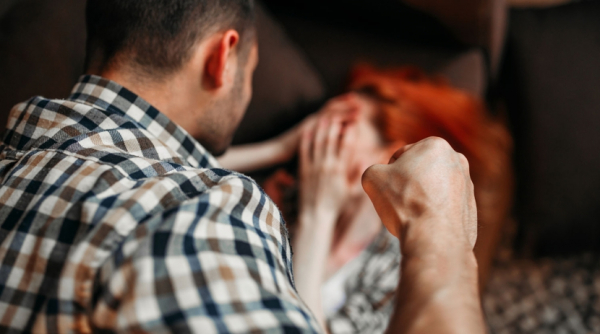 Статистику бытового насилия искусственно занижали в Казахстане
Статистику бытового насилия искусственно занижали в Казахстане