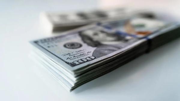 Курс доллара к тенге продолжает падать на бирже 8 октября