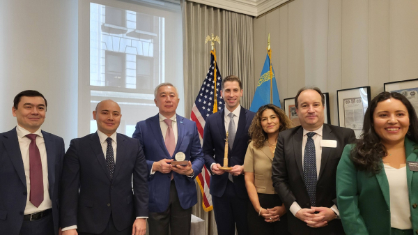 Казахстан усиливает взаимодействие с крупнейшими мировыми финансовыми институтами