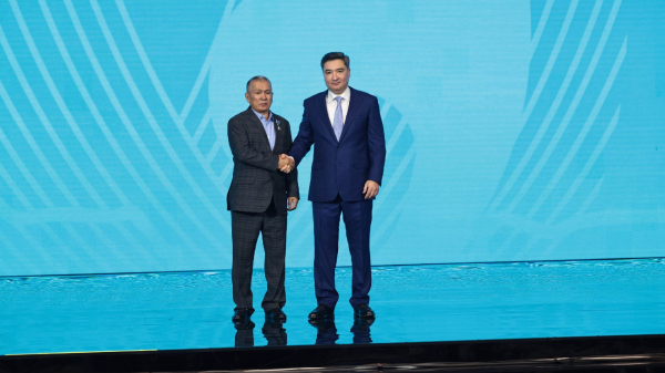 День труда: признание вклада людей труда в экономику День труда: признание вклада людей труда в экономику