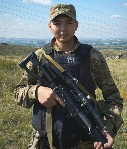 В Усть-Каменогорске солдат Нацгвардии ведёт утреннюю телепрограмму В Усть-Каменогорске солдат Нацгвардии ведёт утреннюю телепрограмму