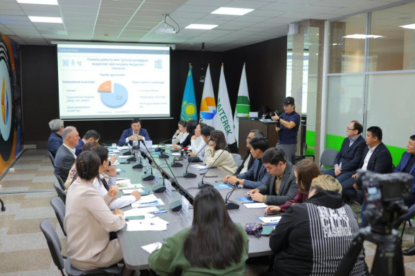 В Астане обсудили реформы энергетического и коммунального секторов В Астане обсудили реформы энергетического и коммунального секторов