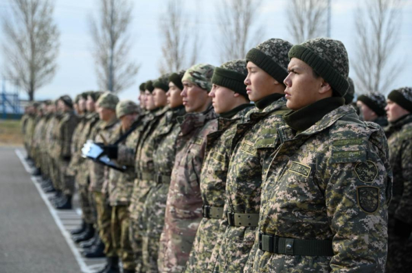 В армии Казахстана прошли праздничные церемонии В армии Казахстана прошли праздничные церемонии