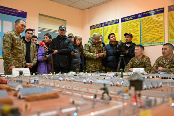 Военная служба без тайн: журналисты оценили быт и учебу солдат Военная служба без тайн: журналисты оценили быт и учебу солдат