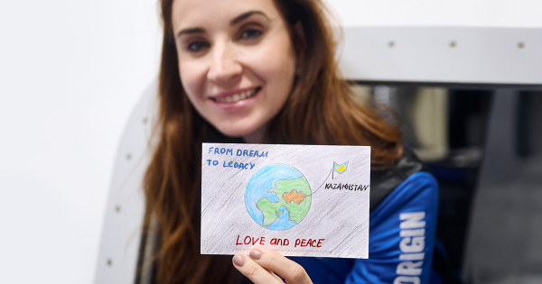 Казахстанка Данна Карагусова успешно совершила космический полёт
Казахстанка Данна Карагусова успешно совершила космический полёт