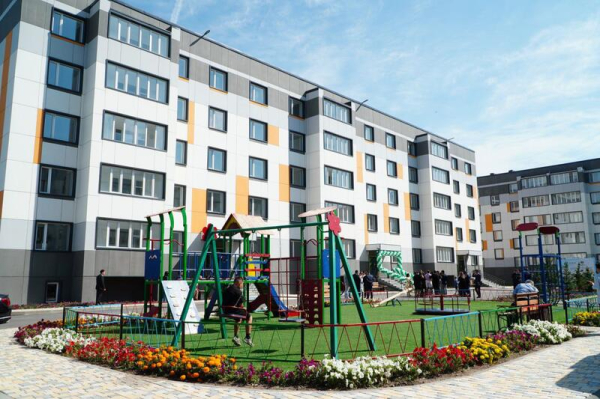 В Кокшетау 100 семей получили новые квартиры по программе реновации В Кокшетау 100 семей получили новые квартиры по программе реновации