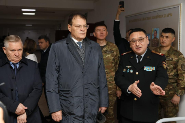 Депутаты отметили системную работу по укреплению воинской дисциплины Депутаты отметили системную работу по укреплению воинской дисциплины