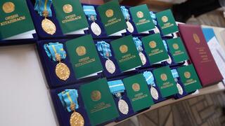 В преддверии Дня Республики жители Кокшетау были награждены В преддверии Дня Республики жители Кокшетау были награждены