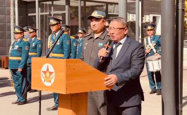 В Шымкенте прошла торжественная церемония проводов новобранцев в армию В Шымкенте прошла торжественная церемония проводов новобранцев в армию