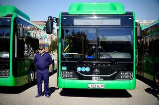 Автопарк Тараза пополнился 24 новыми автобусами