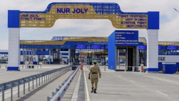 Пробки на границе Казахстана и Китая возникли из-за нехватки бланков разрешений