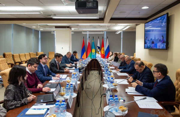 ЕАЭС и Китай готовят новые шаги для углубления торгово-экономических связей ЕАЭС и Китай готовят новые шаги для углубления торгово-экономических связей