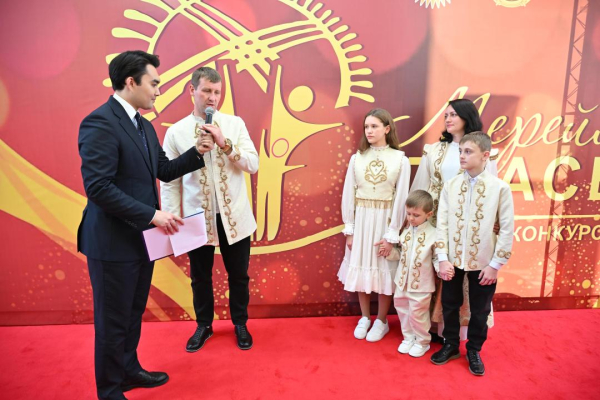 Крепкая семья — крепкая страна