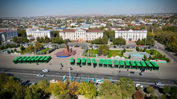 Автопарк Тараза пополнился 24 новыми автобусами