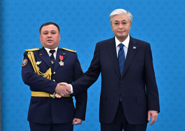 Токаев: профессия спасателя должна стать одной из самых престижных