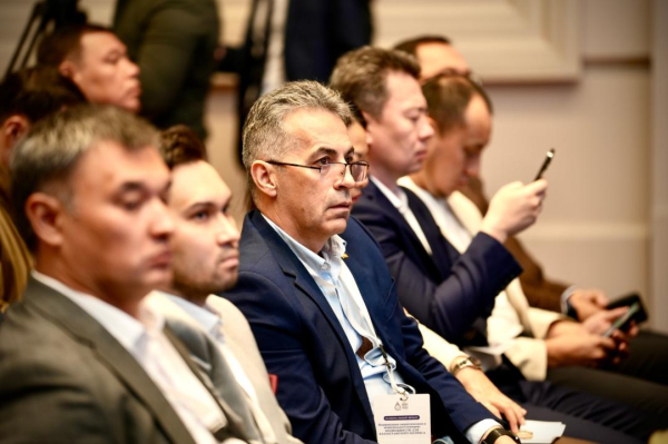 Инвесторы и бизнес обсудили перспективы модернизации энергетики в Казахстане Инвесторы и бизнес обсудили перспективы модернизации энергетики в Казахстане