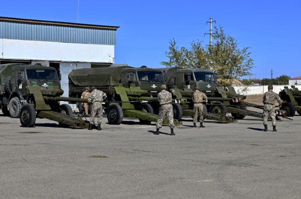 В Десантно-штурмовой бригаде Конаевского гарнизона стартовал перевод техники на зимний период эксплуатации В Десантно-штурмовой бригаде Конаевского гарнизона стартовал перевод техники на зимний период эксплуатации