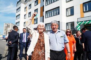 В Кокшетау 100 семей получили новые квартиры по программе реновации В Кокшетау 100 семей получили новые квартиры по программе реновации