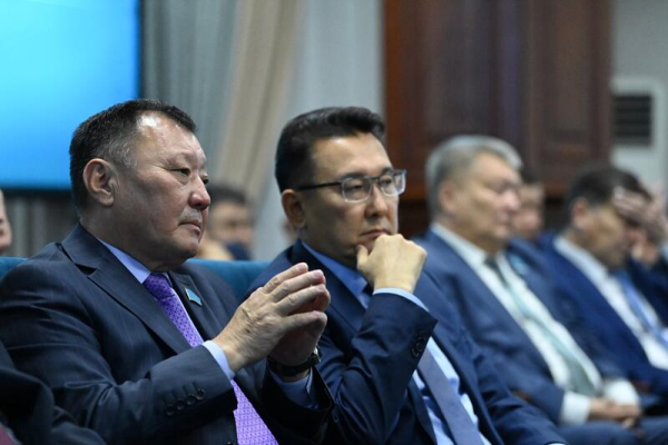 Республиканская научно-практическая конференция «Қызылорданың астаналық кезеңі: тарих пен тағылым» Республиканская научно-практическая конференция «Қызылорданың астаналық кезеңі: тарих пен тағылым»