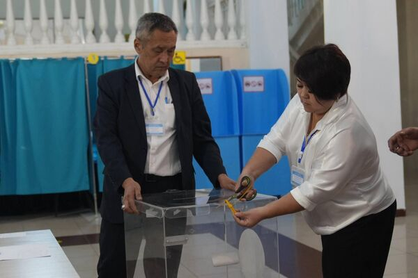 Первые в Казахстане выборы акима города состоялись в Семее Первые в Казахстане выборы акима города состоялись в Семее