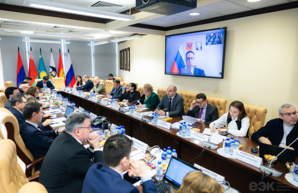 ЕЭК: барьеры в торговле с Узбекистаном и возможности для их устранения