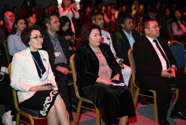 В Атырау завершилась культурно-духовная эстафета к 180-летию Абая В Атырау завершилась культурно-духовная эстафета к 180-летию Абая