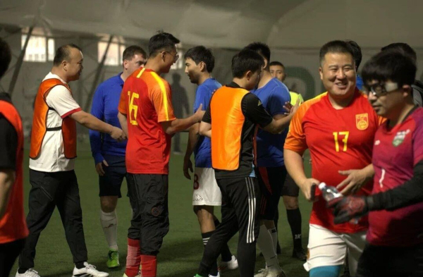 В Астане дипломаты провели футбольный турнир ко Дню СВМДА В Астане дипломаты провели футбольный турнир ко Дню СВМДА