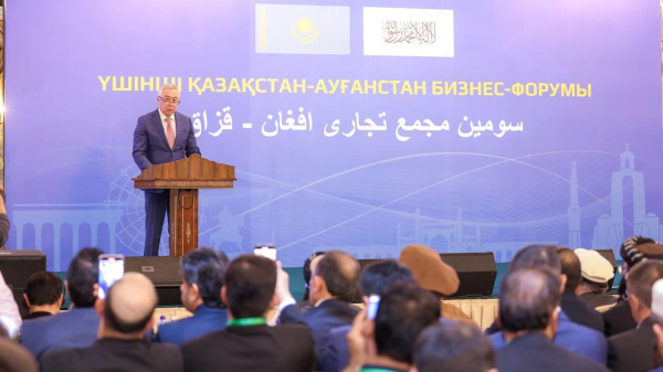 На 100% выросли поставки казахстанских нефтепродуктов и грузовиков в Афганистан На 100% выросли поставки казахстанских нефтепродуктов и грузовиков в Афганистан