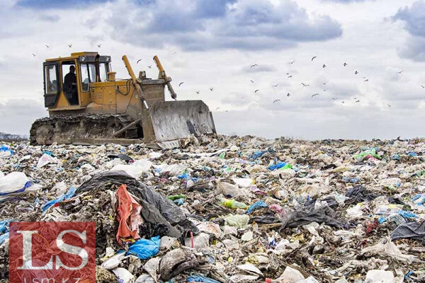 На месте горевшего полигона в Алатау хотят построить завод