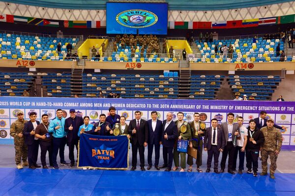 Трое казахстанцев стали чемпионами мира на Кубке по рукопашному бою в Астане Трое казахстанцев стали чемпионами мира на Кубке по рукопашному бою в Астане