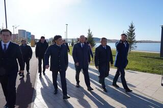 Аким Акмолинской области встретился с депутатами Мажилиса: акцент - на цифровизацию и развитие региона Аким Акмолинской области встретился с депутатами Мажилиса: акцент - на цифровизацию и развитие региона