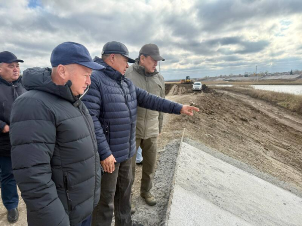 Реконструкция защитных сооружений в Кызылжарском районе активно продолжается