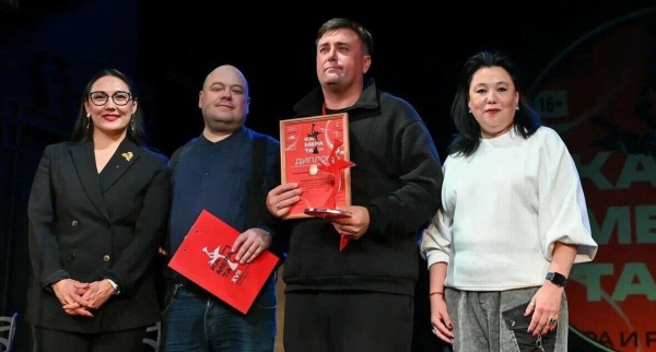 Акмолинский русский драмтеатр победил в двух номинациях на фестивале в России