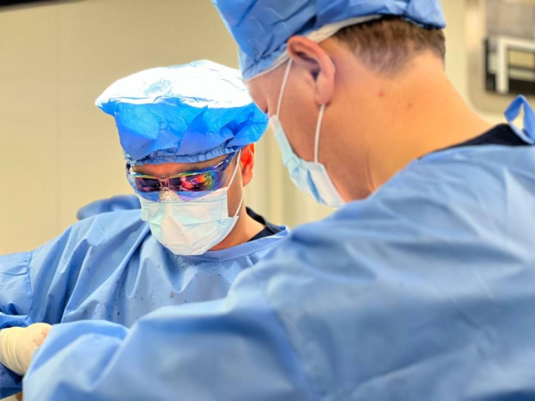 Казахстанские хирурги провели в Узбекистане уникальную роботизированную операцию