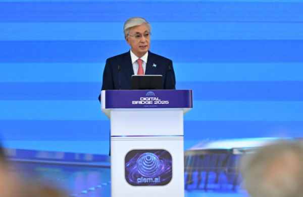 Цифровизация окажет положительное влияние на менталитет нации — Токаев
Цифровизация окажет положительное влияние на менталитет нации — Токаев