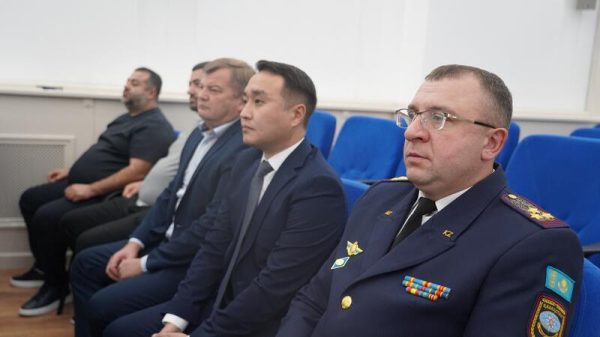 В преддверии Дня Республики жители Кокшетау были награждены В преддверии Дня Республики жители Кокшетау были награждены