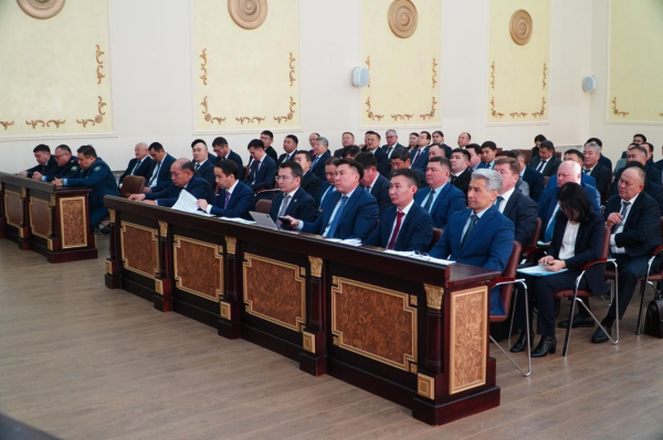 В Акмолинской области подвели итоги социально-экономического развития за 9 месяцев 2025 года В Акмолинской области подвели итоги социально-экономического развития за 9 месяцев 2025 года